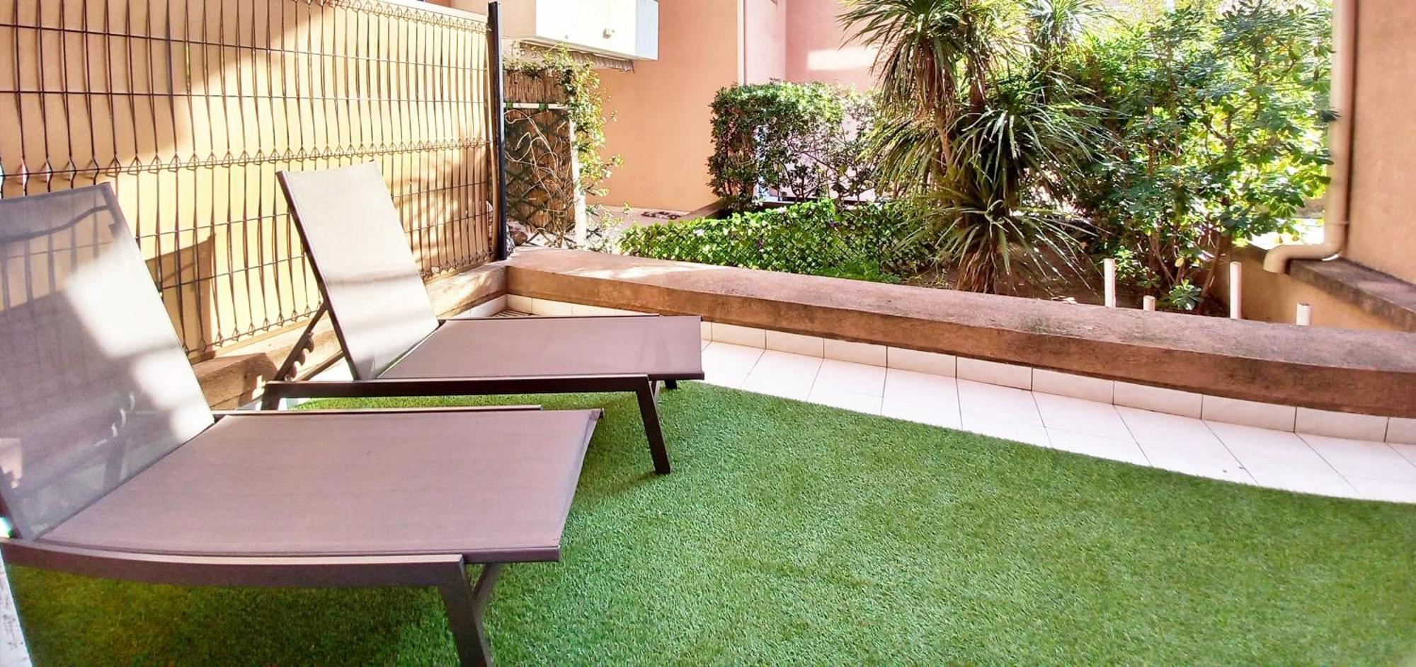 Port Frejus - Tout A Pied - Wifi - Clim Екстериор снимка